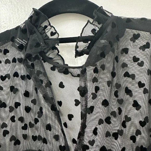 Puffy Sheer Sleeve Floral Blouse - Picture 3 of 4